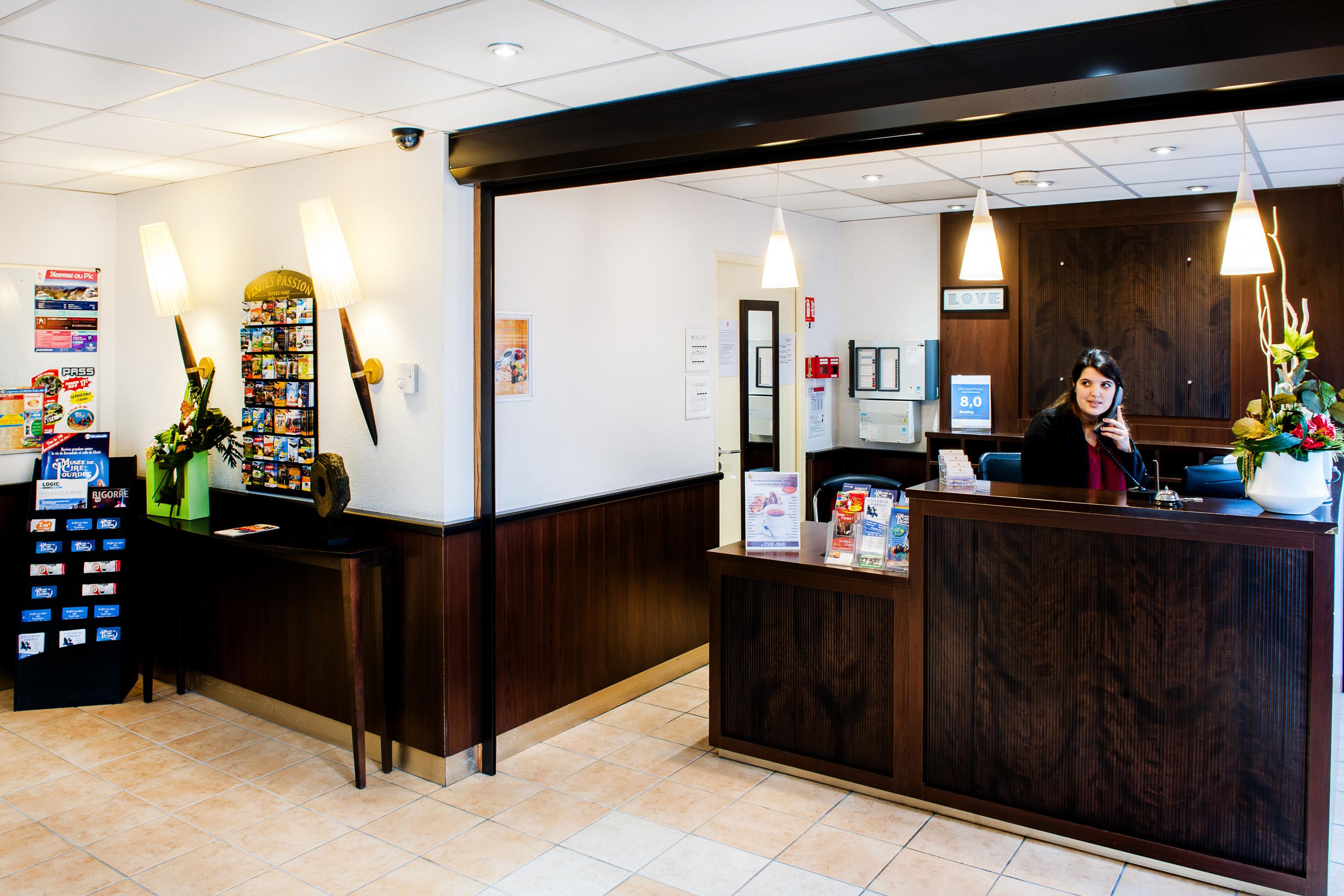 Appart'Hotel Saint Jean Lourdes Exterior foto