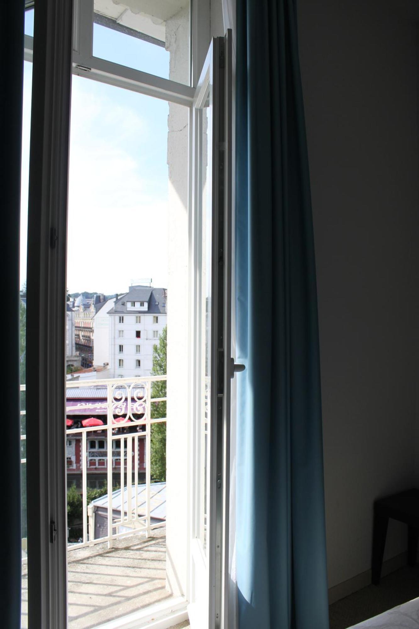 Appart'Hotel Saint Jean Lourdes Exterior foto