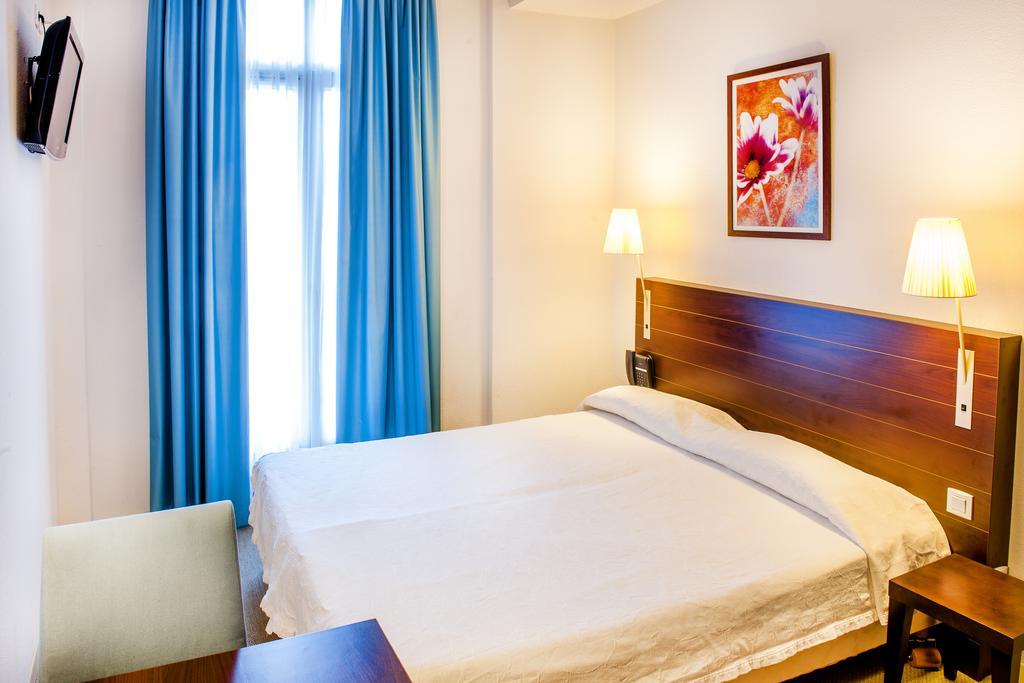 Appart'Hotel Saint Jean Lourdes Exterior foto
